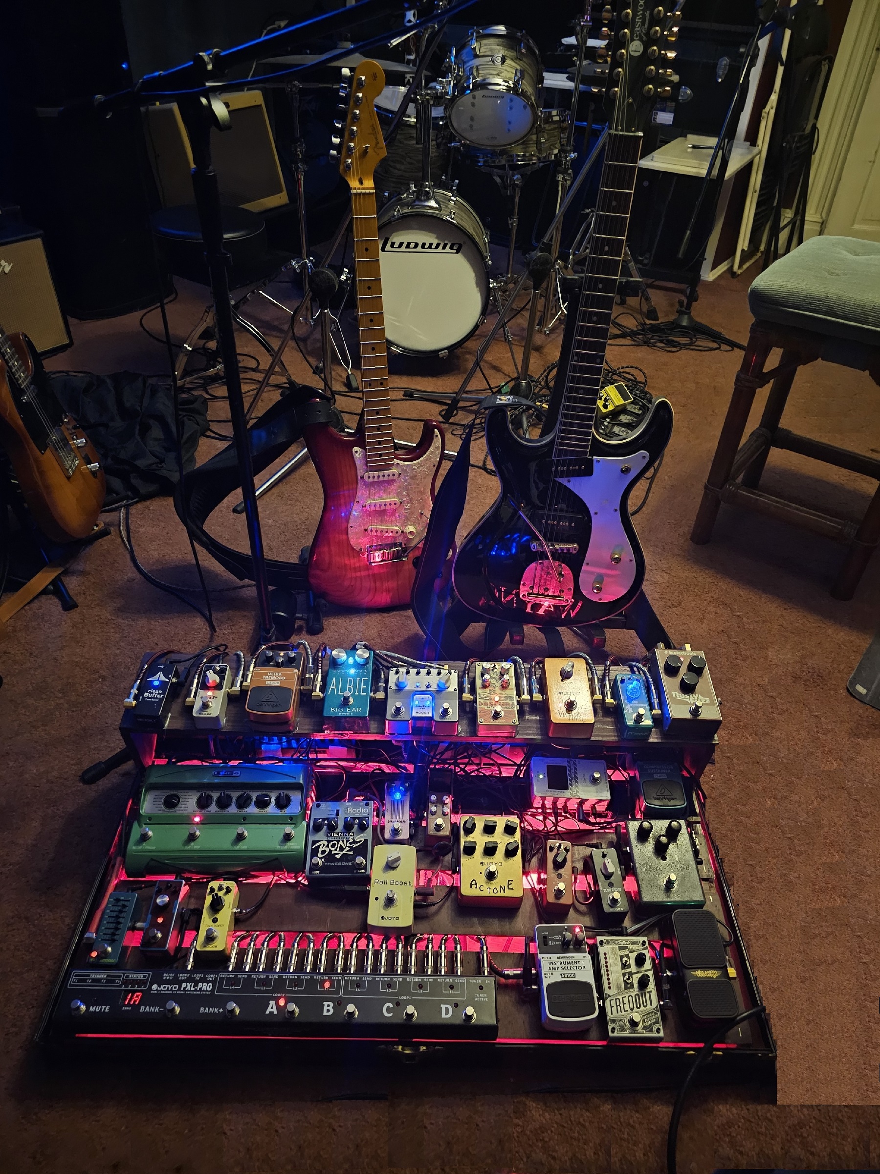Eliminate Pedal Board BUZZ AND HUM